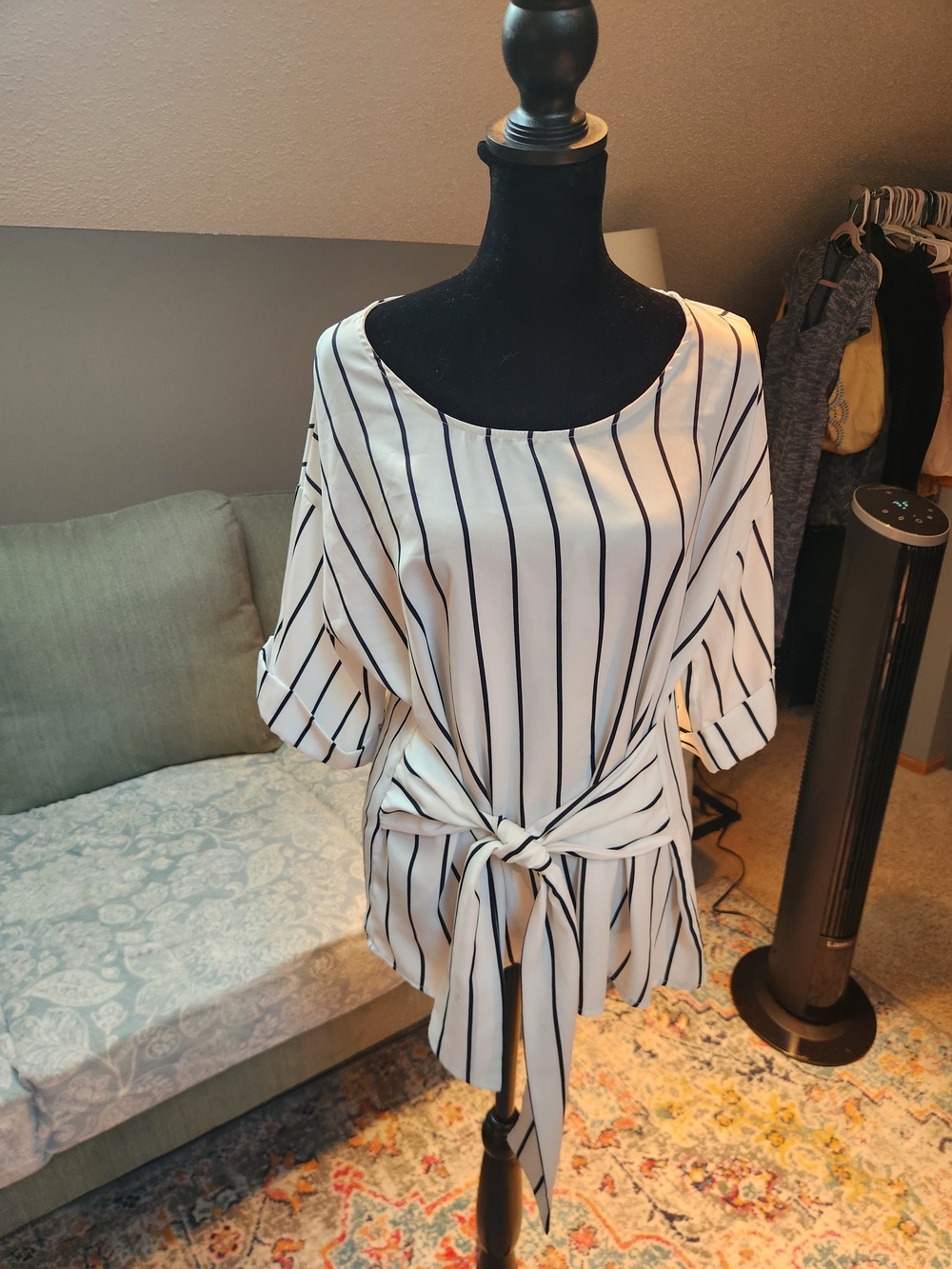 West Kei black and white striped tie-front blouse medium chic good condition
